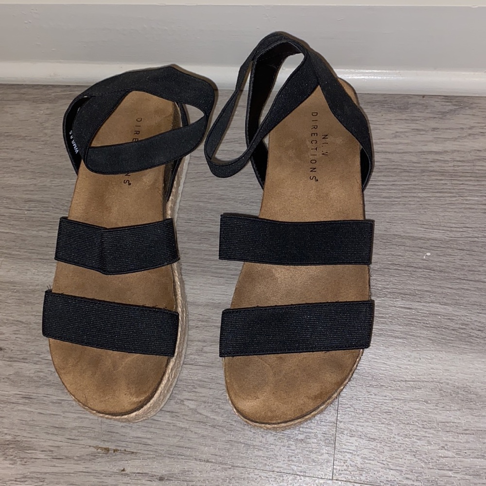 New Directions Sandals - Picture 2 of 2